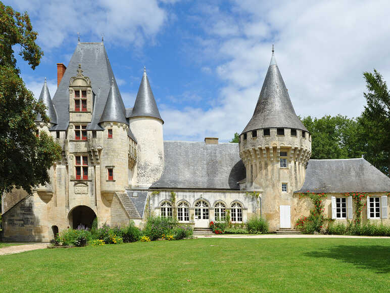 Le Château de Javarzay à Chef-Boutonne